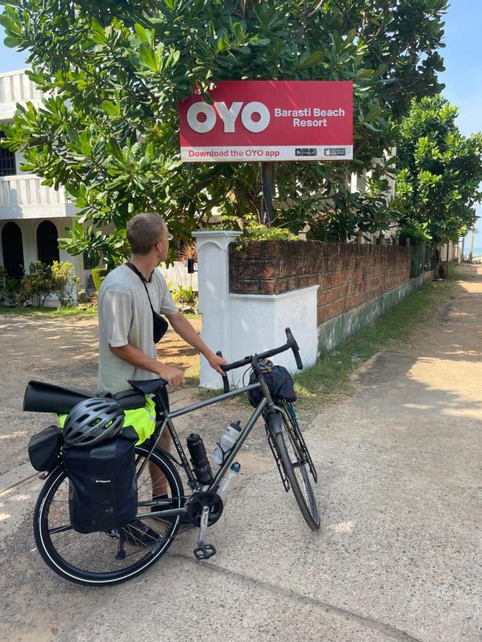 Oyo 459 Barasti Beach Resort Kalutara Esterno foto